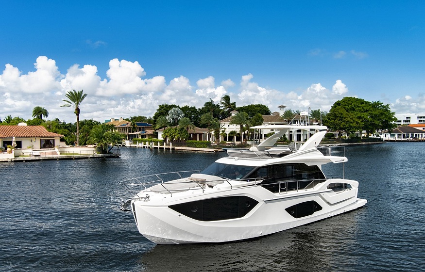 The Absolute 52 Fly: Where Italian Design Meets Open-Concept Innovation